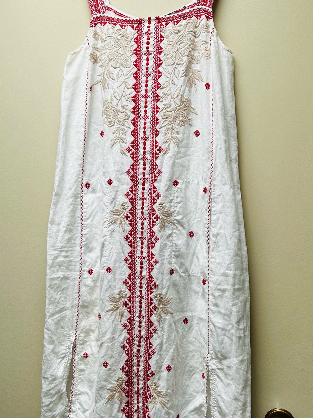 Johnny Was White linen Dress with Red & Beige Embroidery